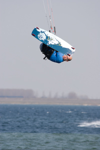surfkiting-1.jpg