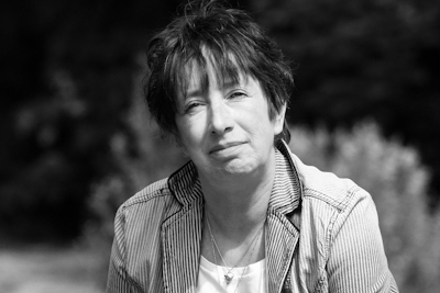 Yvonne-001.jpg